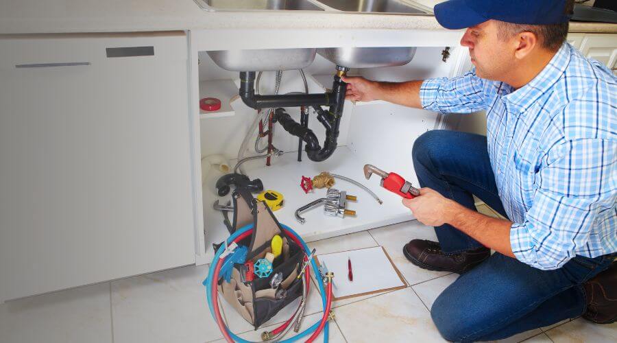 Local water heater installation in Vallonia, IN